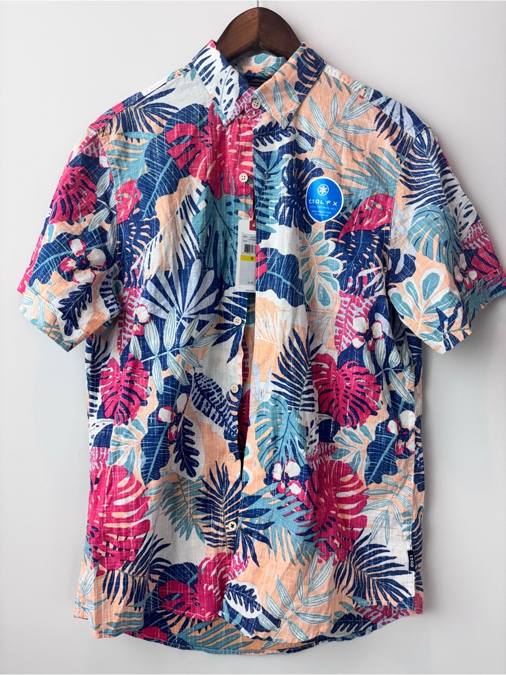 IZOD Saltwater Men’s Short Sleeve Button Down Tropical Print Medium NWT